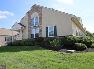 114 Arbour Ct, North Wales, PA 19454