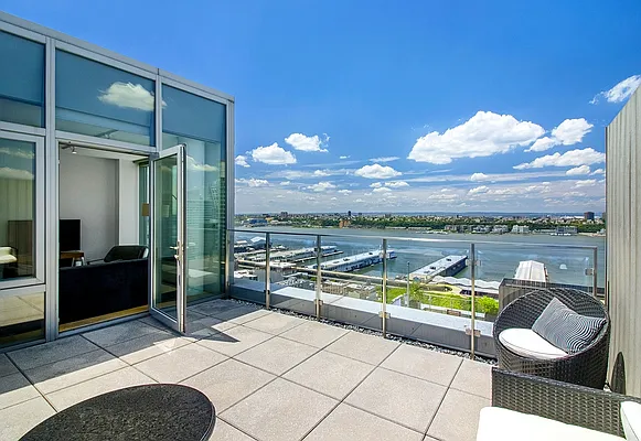 Rented by Mirador Real Estate | media 46