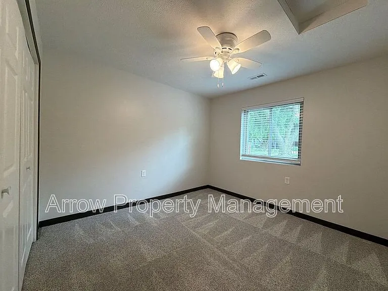 455 Lincoln St #9 — Photo 5