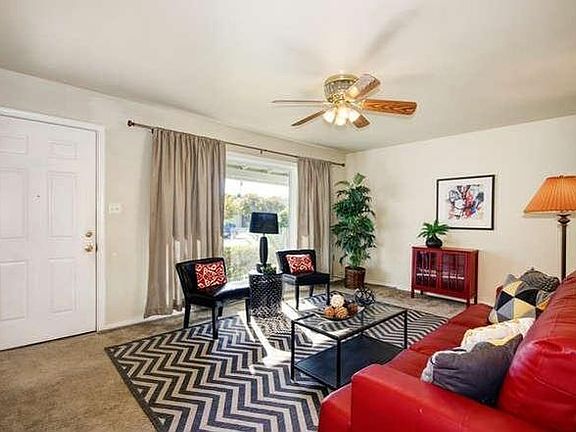 3rd image of 5604 La Campana Way