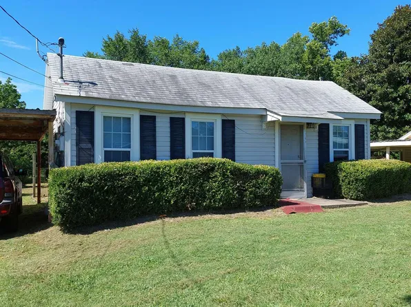 409 W Carnegie St, Winnsboro, TX 75494