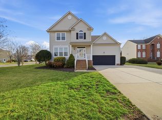 701 Amberline Ct, Chesapeake, VA 23322