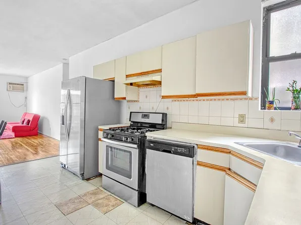 510 Ocean Pkwy APT 4J, Brooklyn, NY 11218