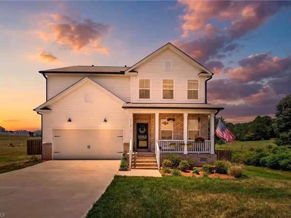 3874 Old Flat Rock Rd, Kernersville, NC 27284
