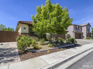 7895 Opal Station Dr, Reno, NV 89506