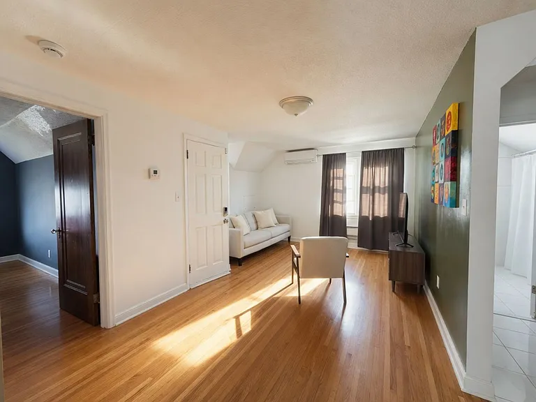3342 Humboldt Ave N #2 — Photo 6