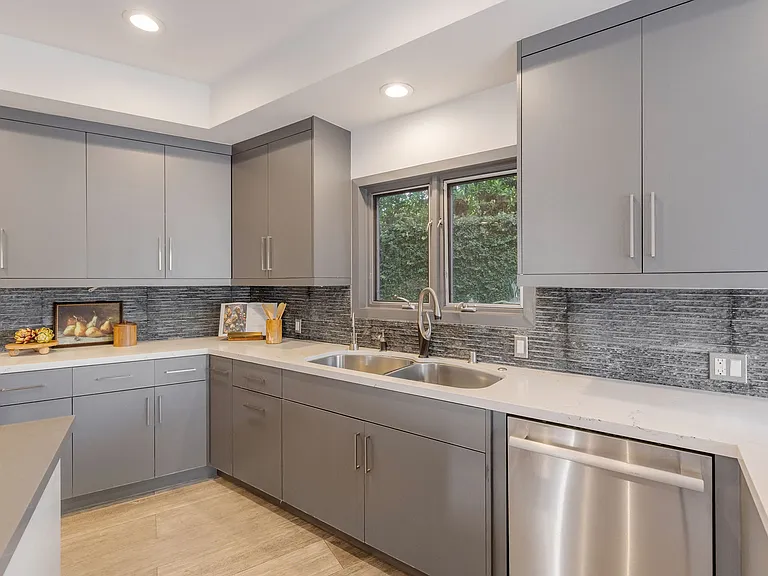 Pinnacle Pl — Photo 11