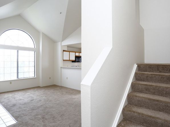 7929 W Mansfield Pkwy #201