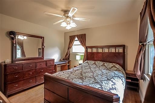 4th image of 2815 Thrush Dr