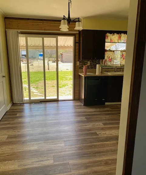 1005 Turkey Creek Dr — Photo 5