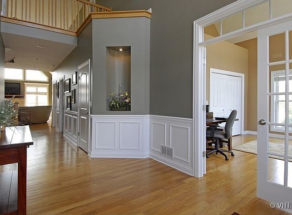 3rd image of 25933 Campbell Ln