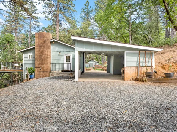 131 Gilbert Dr, Applegate, CA 95703