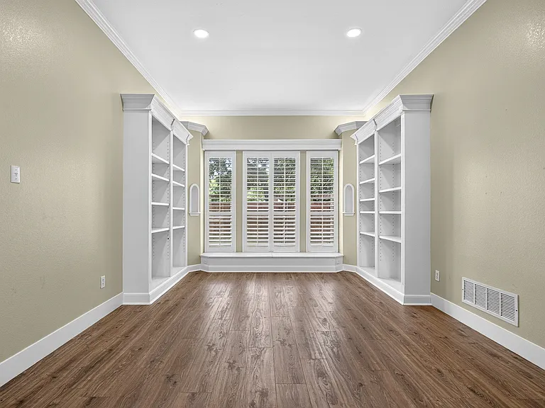 1331 Lighthouse Ln — Photo 12