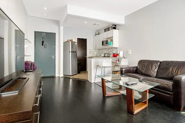 Rented by LG Fairmont Group | media 19