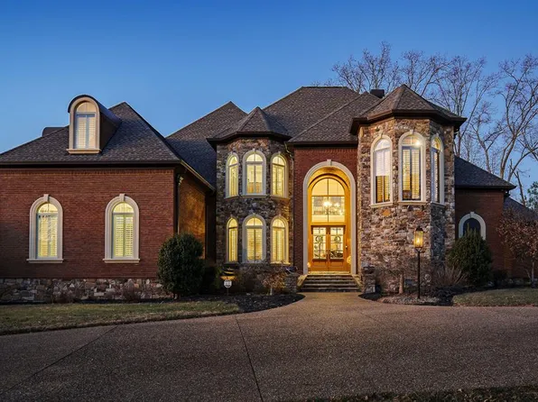 120 Southern Woods Ct, Cookeville, TN 38506