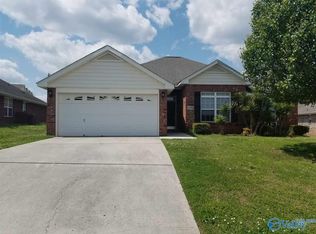 15835 Mary Shell Dr, Harvest, AL 35749