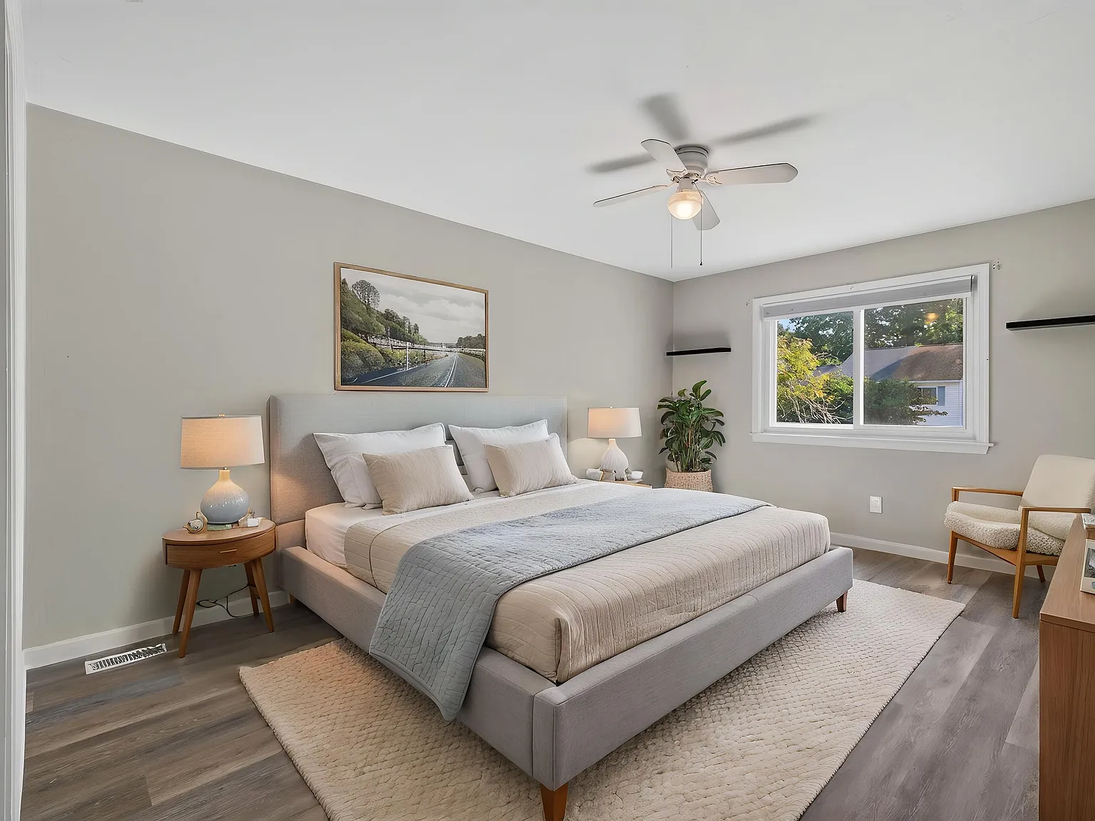 4 bed, 2.5 bath, 1536 sqft, $2,400 — Photo 4