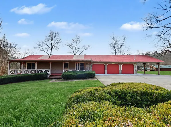 2456 Amanda Ln, Sevierville, TN 37876