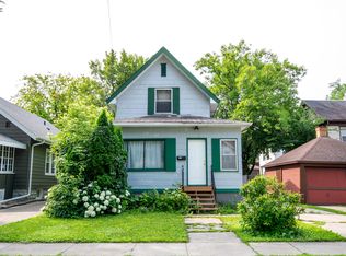 1342 5th Ave S, Fargo, ND 58103