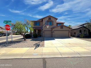 1637 W Green Tree Dr, San Tan Valley, AZ 85144