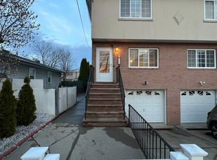 134 Mill Rd, Staten Island, NY 10306