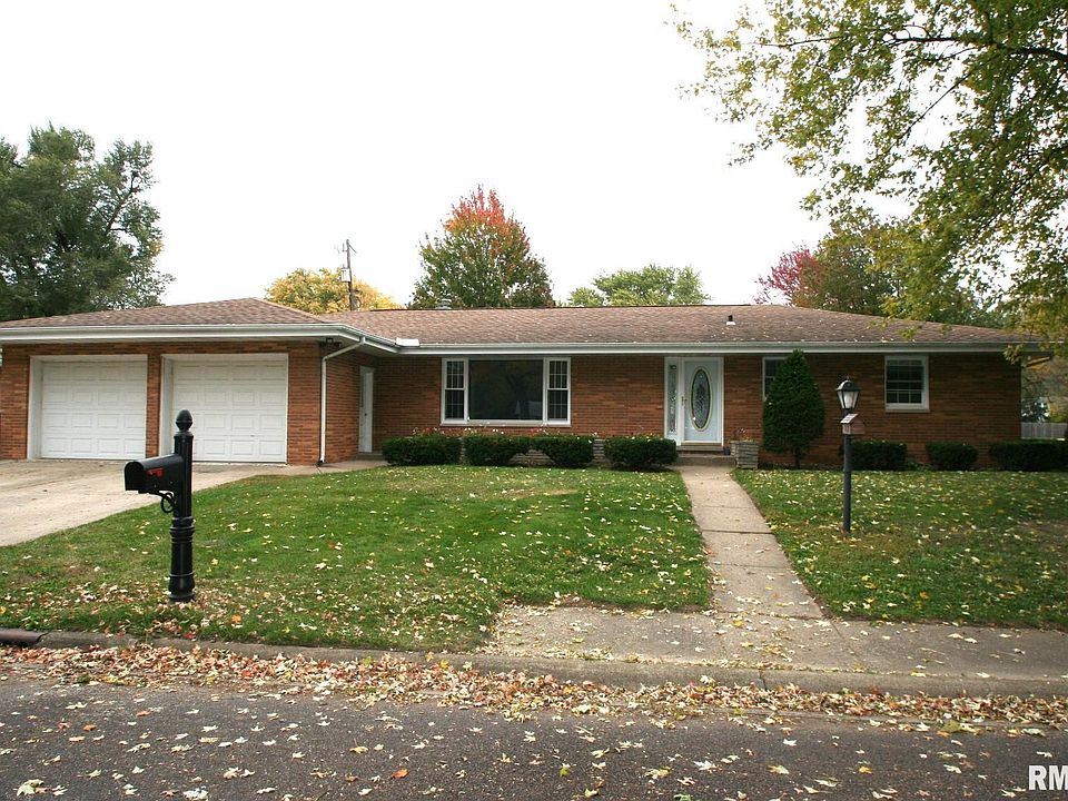 1st image of 307 S Tazewell St