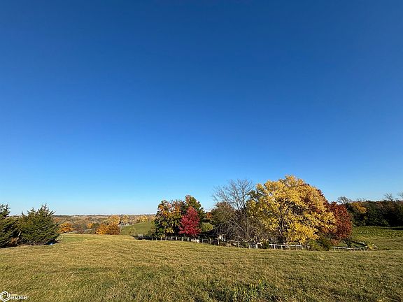 4th image of 2013 Highway 69