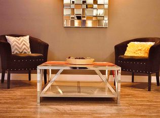 20245 53rd Ave #102, Langley, BC V3A3V2