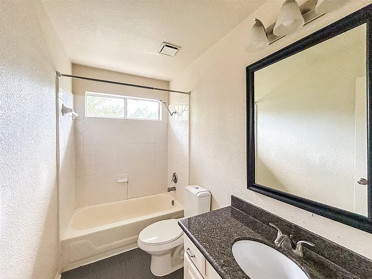 1745 Dapplegrey Ln — Photo 24