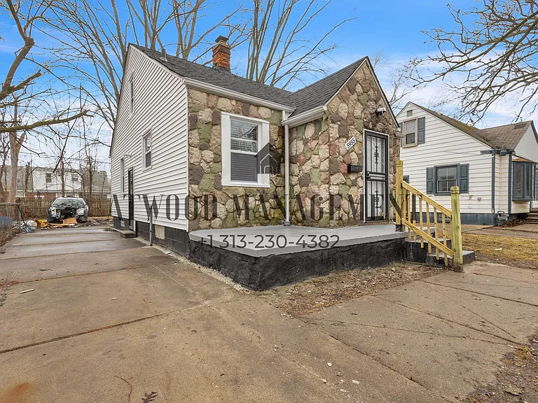 5955 Guilford St — Photo 8