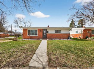 8350 Gulley St, Taylor, MI 48180