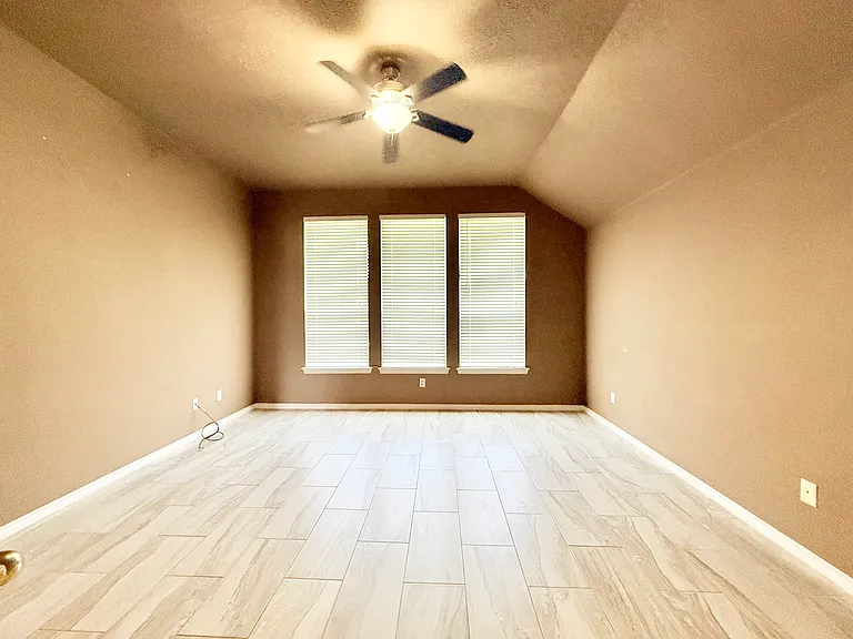 2713 Flint Rock Dr — Photo 12