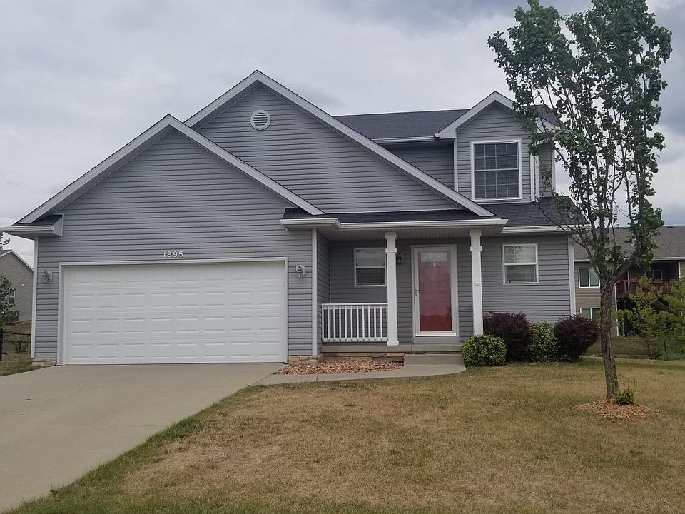 1st image of 1895 SE Langdale Ln
