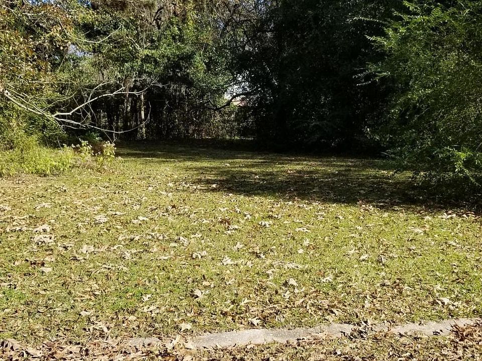 1st image of 1401 Court Ave