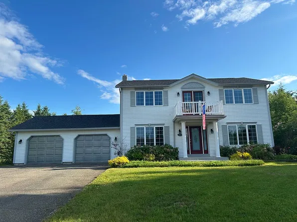 109 Dionne St, Madawaska, ME 04756