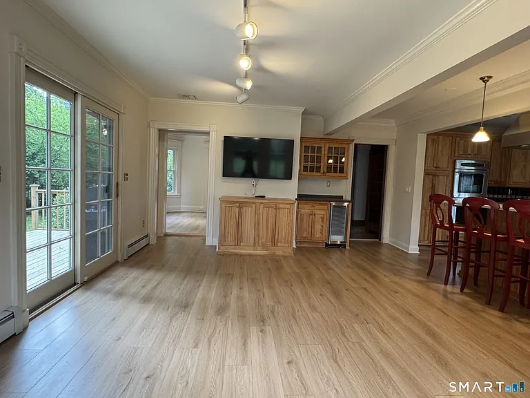 9 Lemay St — Photo 17