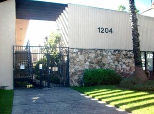 1204 E Lexington Dr APT 6, Glendale, CA 91206