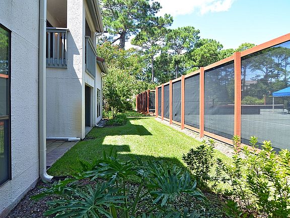 5th image of 13 Forest Hills Ln
