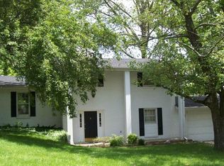 8219 Larch Ln, Evansville, IN