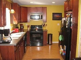 38321 N Bittersweet Pl, Spring Grove, IL 60081