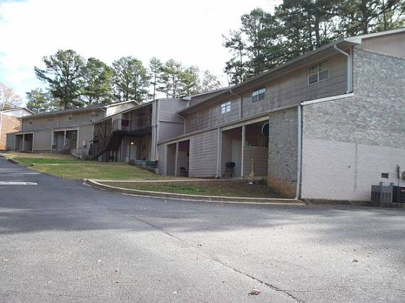 Windy Hill Apartments