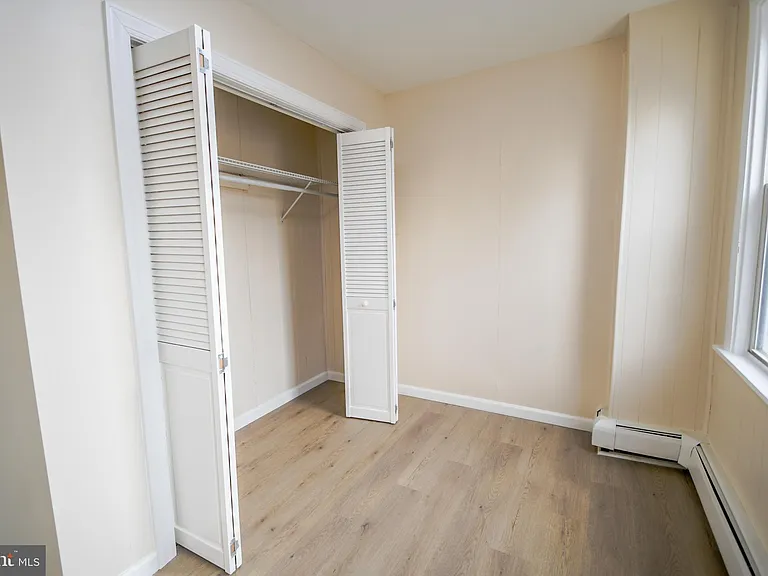 3817 Dennison Ave — Photo 15