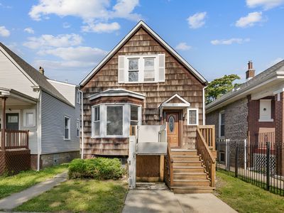 6410 S Mozart St, Chicago, IL, 60629
