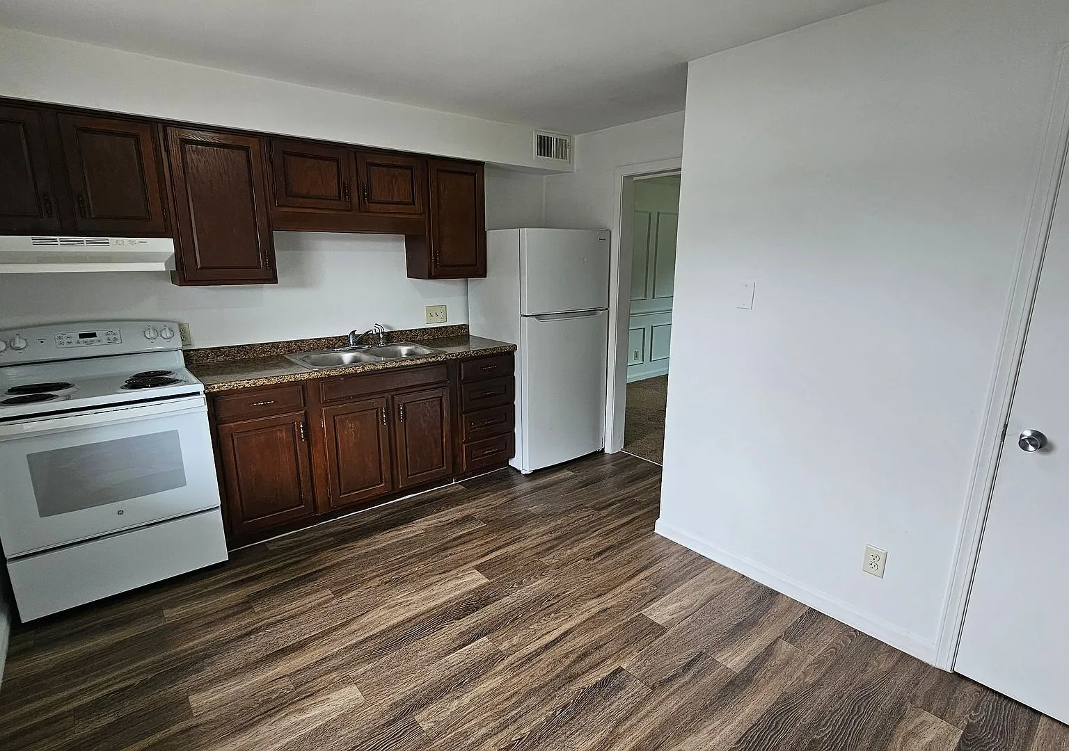 1344 Wilging Drive — Photo 3