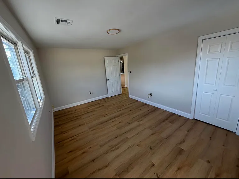 162 Frederick St #2 — Photo 9