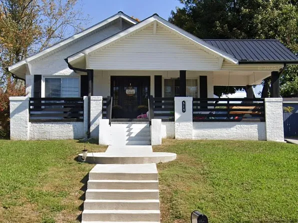 515 N Church St, Livingston, TN 38570
