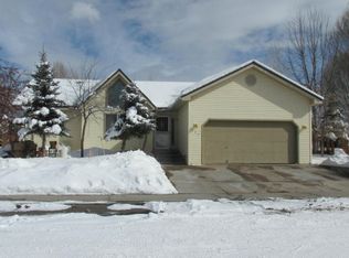 106 Current Dr, New Castle, CO 81647