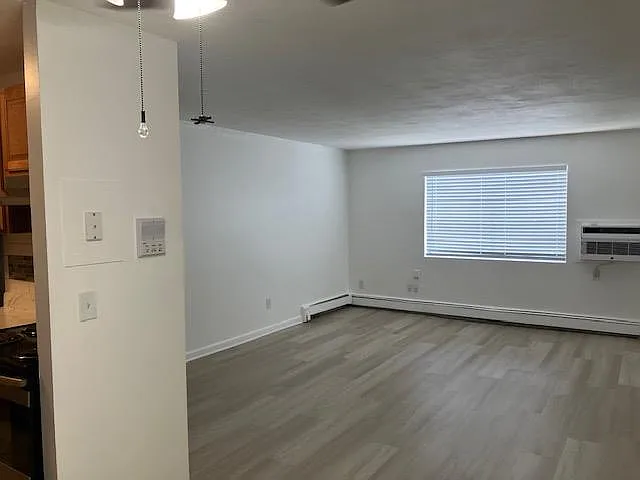 172 Summer St #11 — Photo 2