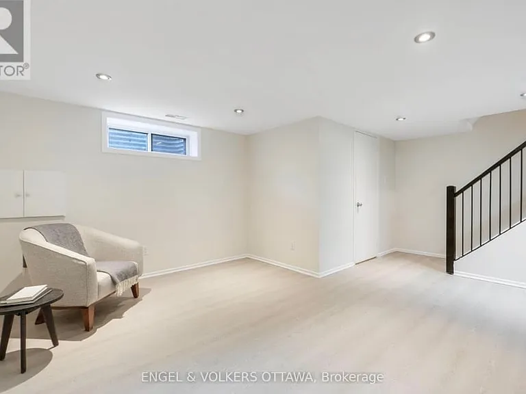 2111 Montreal Rd #33 — Photo 12