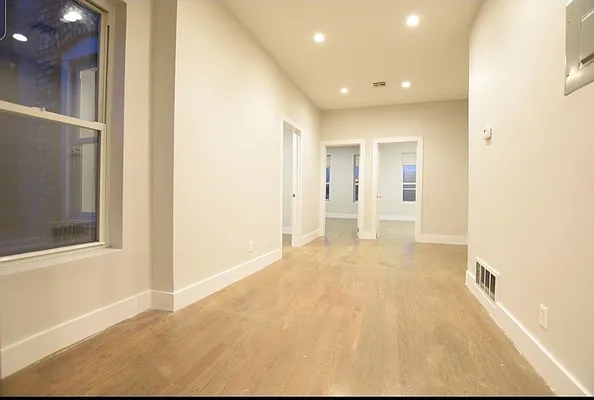 Rented by Cheskel Meisels, LREB | media 4